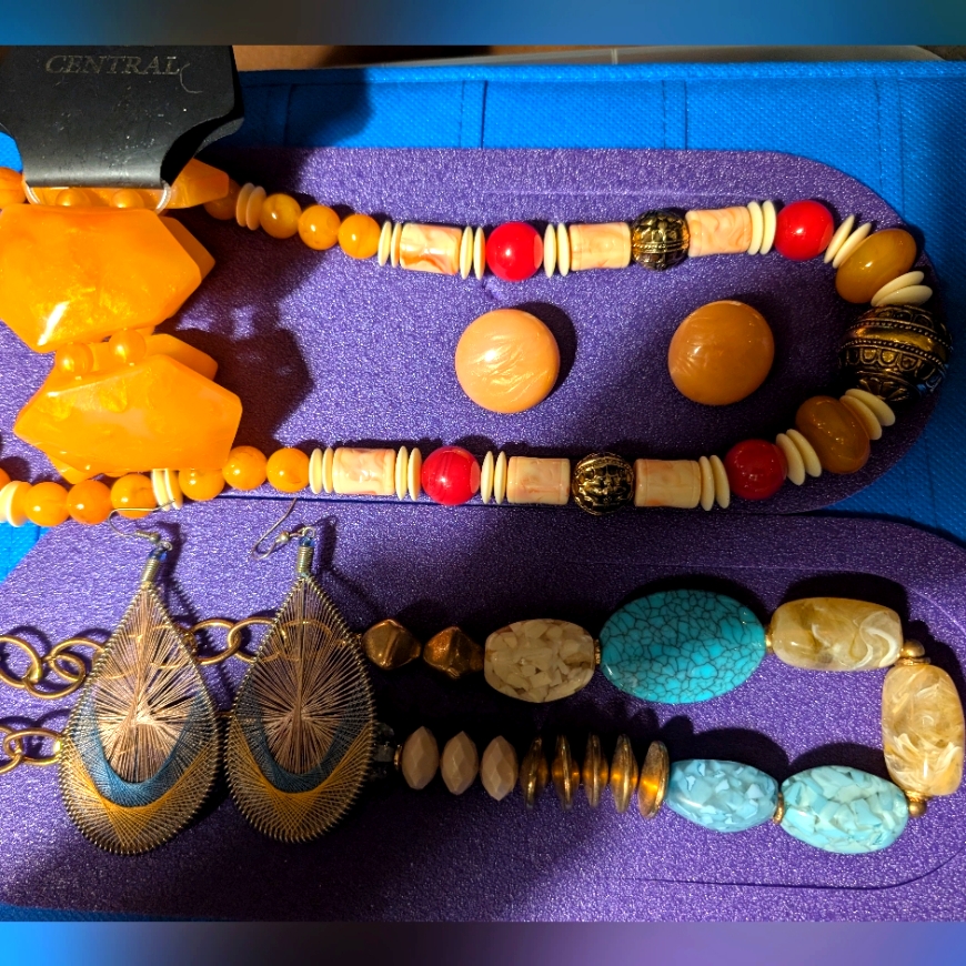 A546 5 For $35 Two Colorful Beaded Jewelry Sets